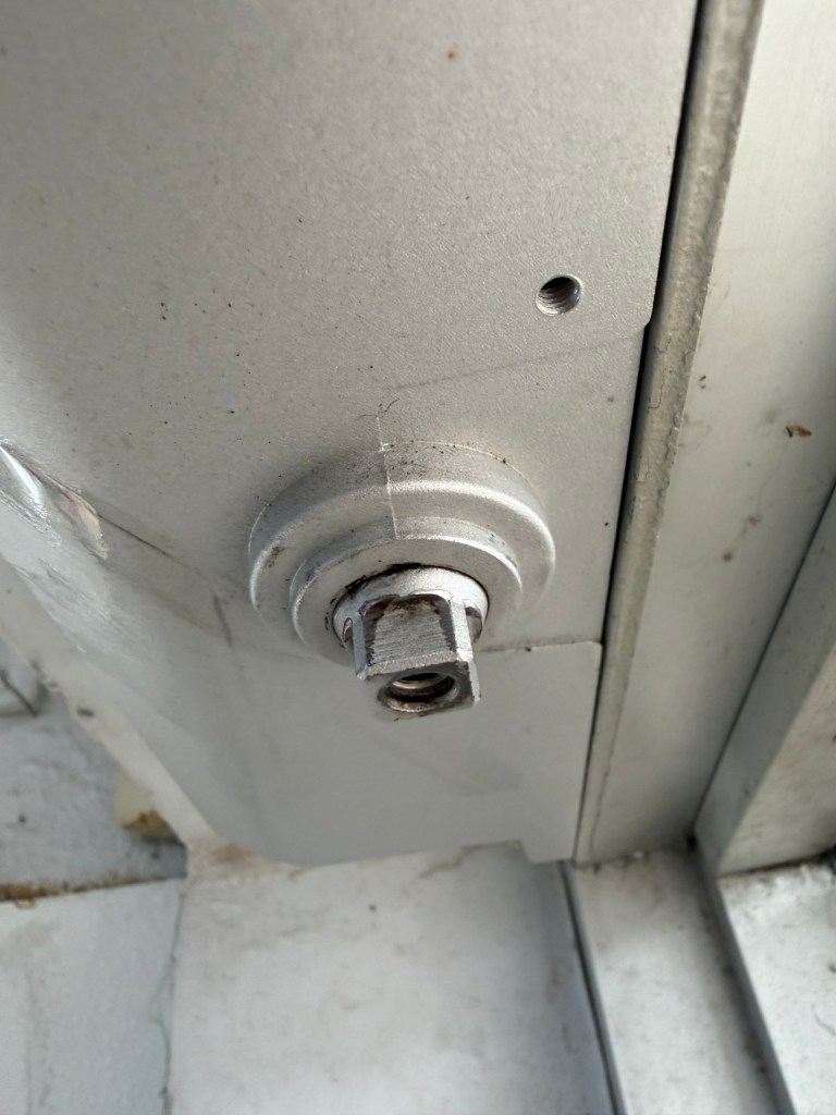Overhead Closer Connection